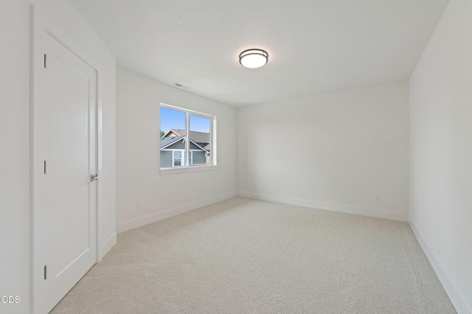 Photo of 21262 NE Beall Drive 34 of 46