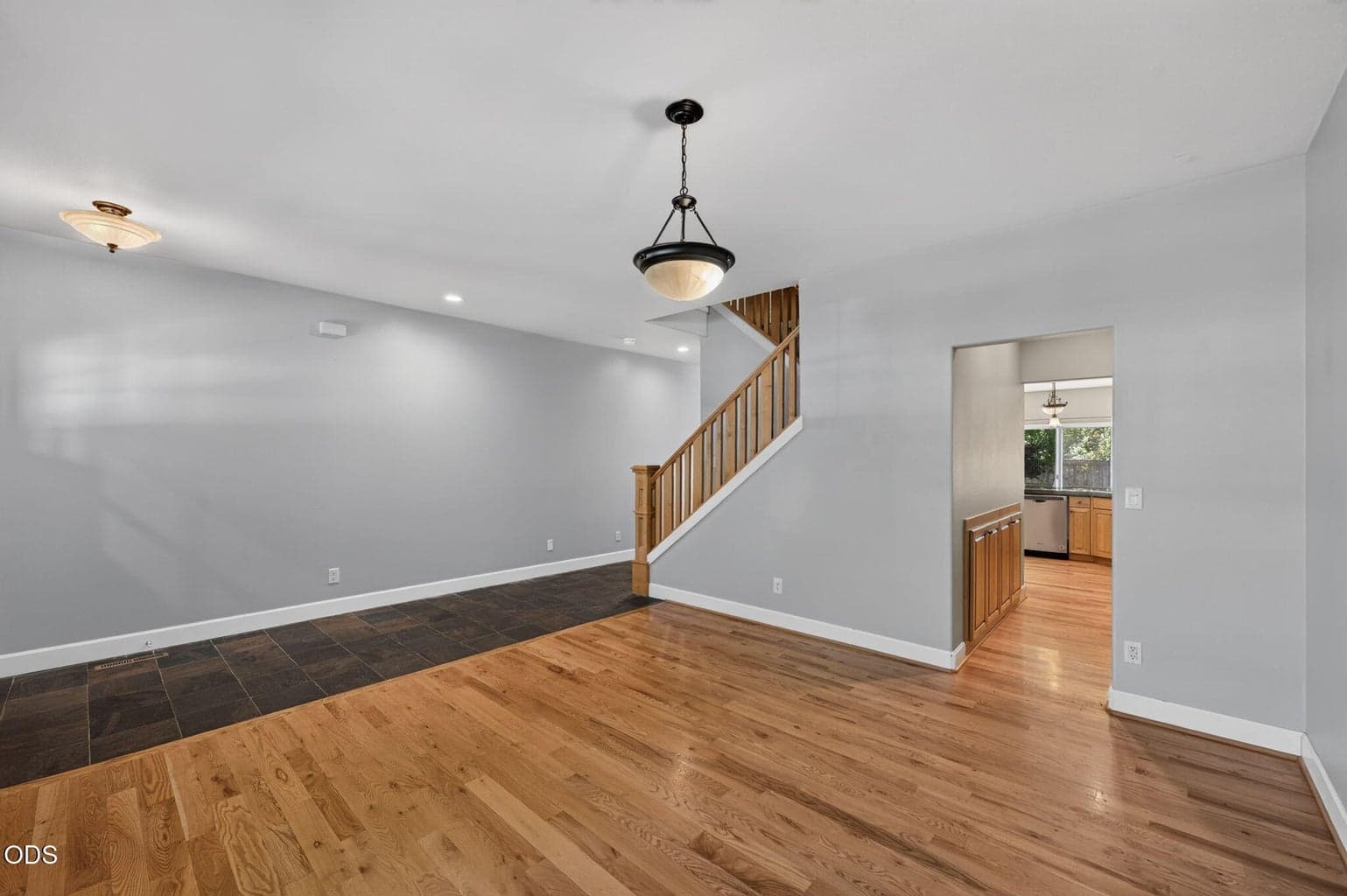 Photo of 20308 Aberdeen Drive 6 of 35