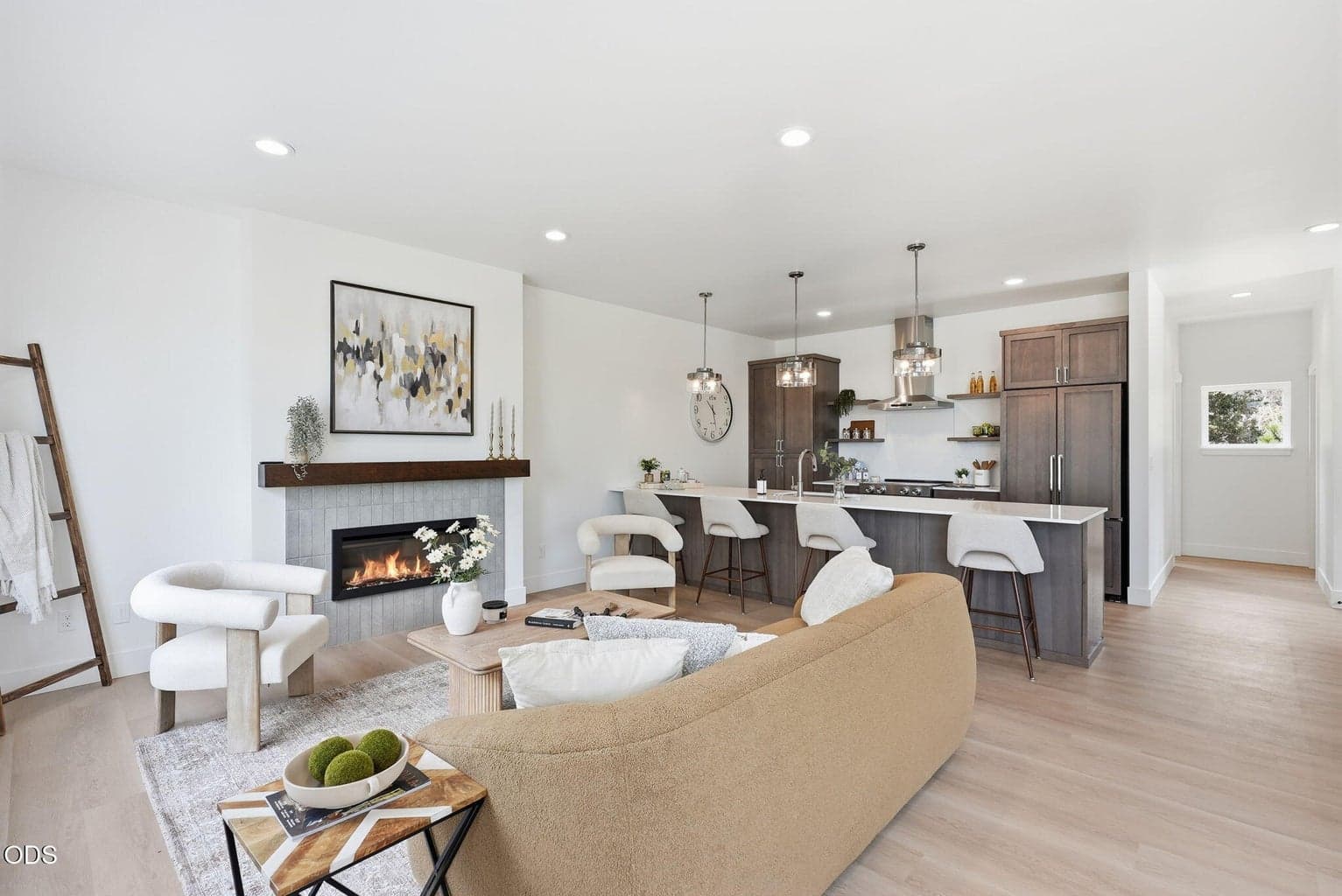 Photo of 148 Copperwood Court 3 of 32