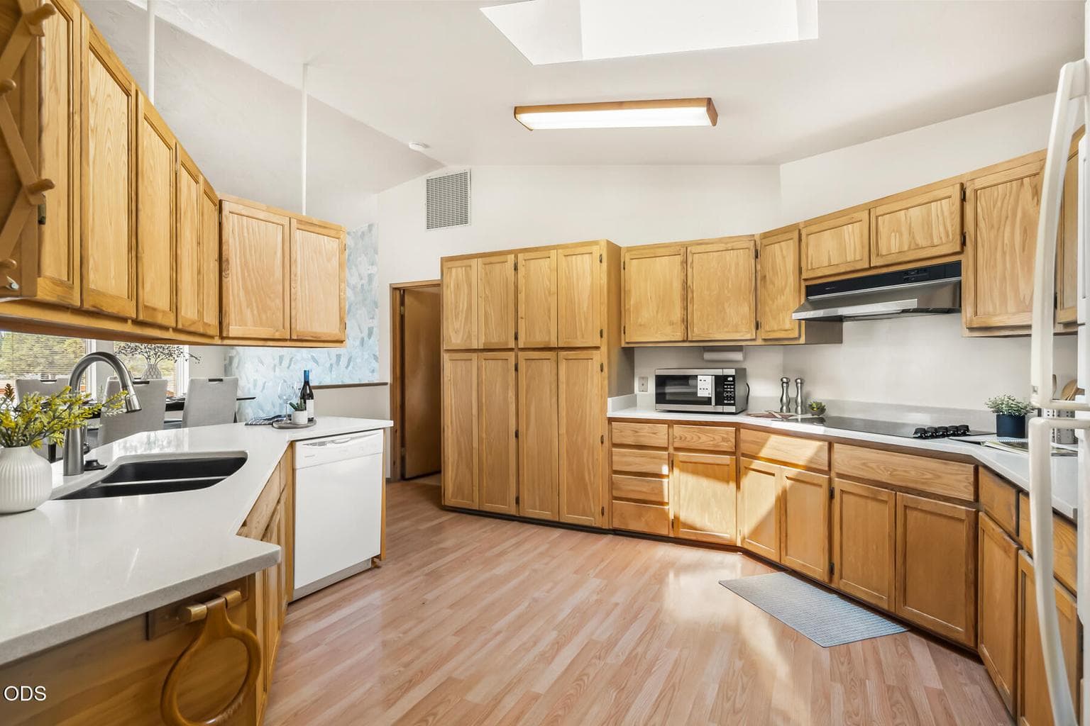 Photo of 64502 McGrath Road 21 of 47