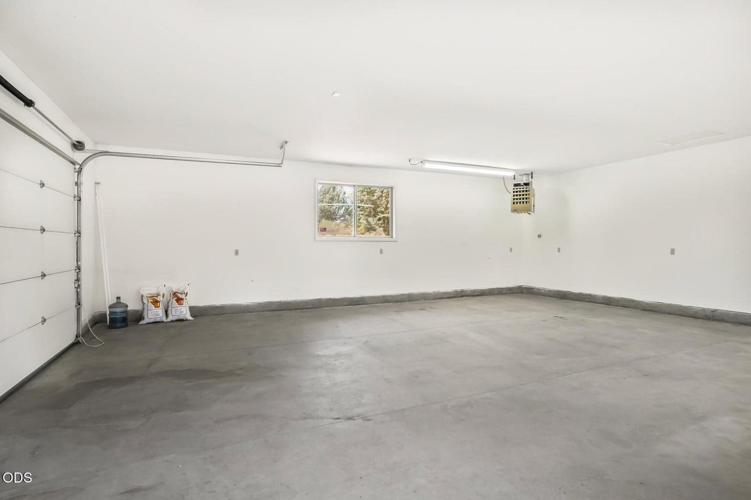 Photo of 64502 McGrath Road 38 of 47