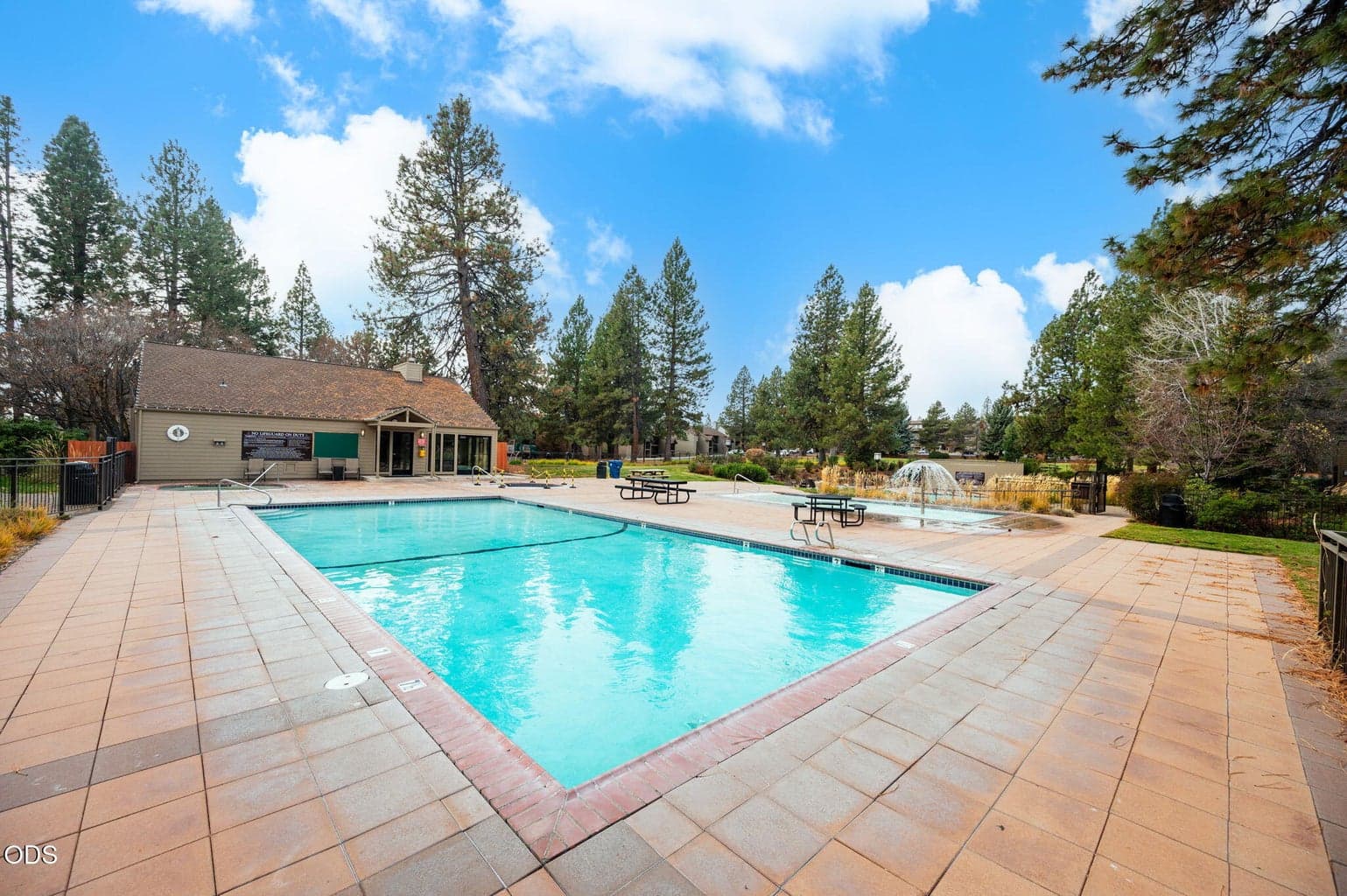Photo of 18575 SW Century Drive 28 of 57