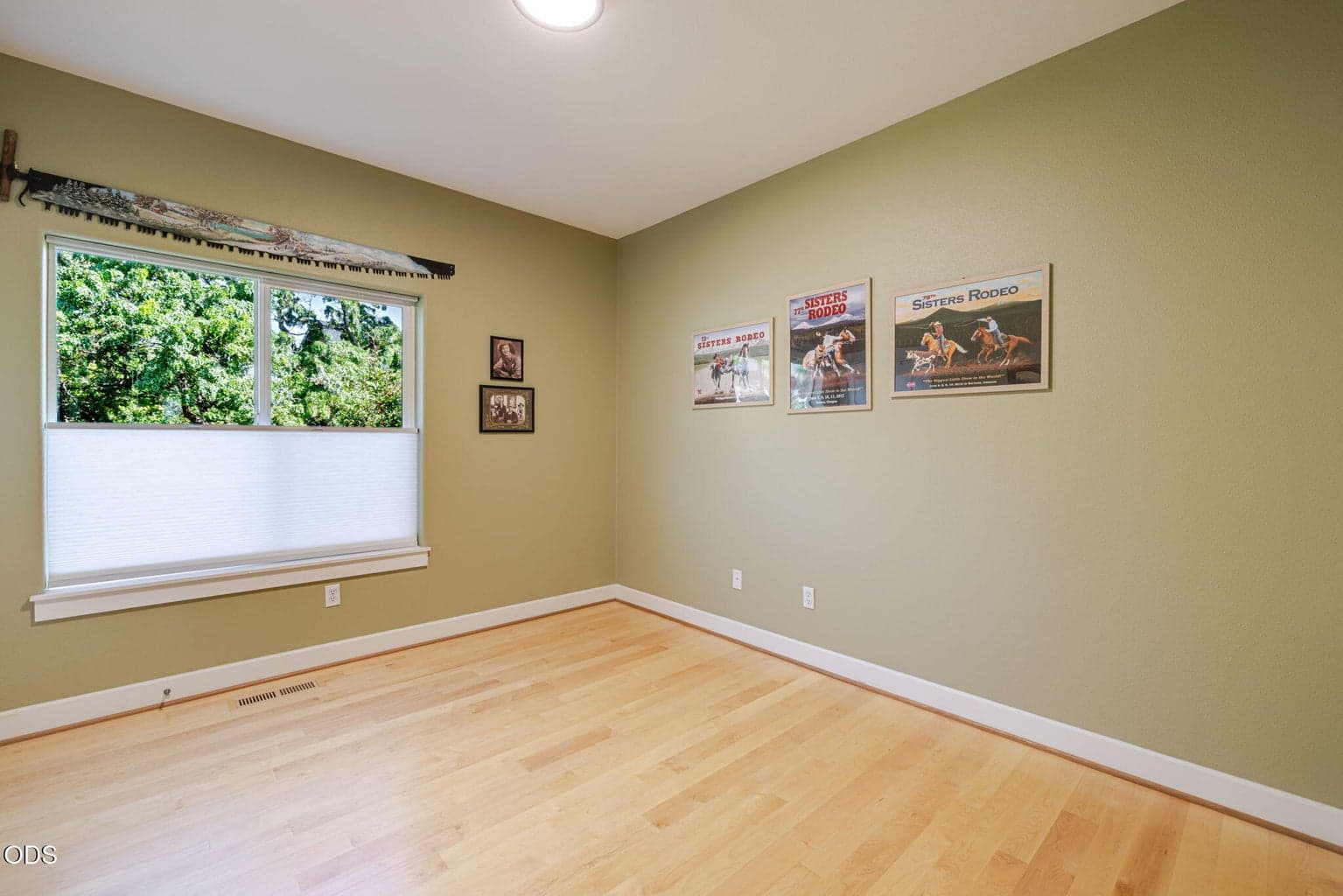 Photo of 2258 SW 36th Street 29 of 45