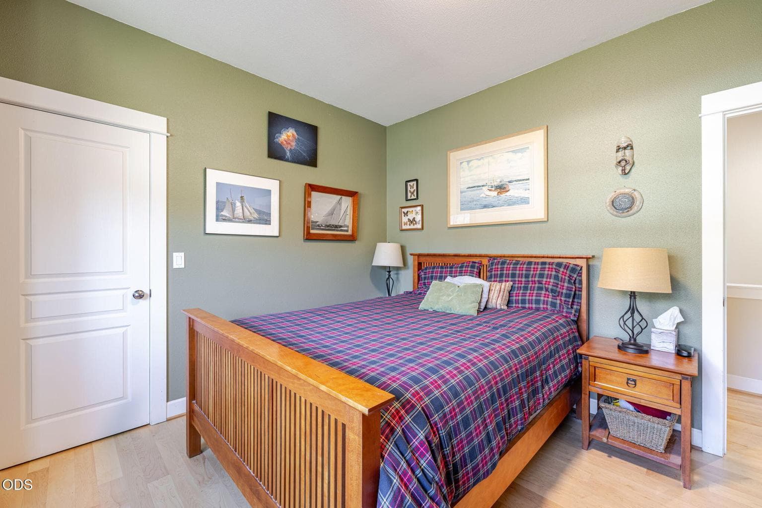 Photo of 2258 SW 36th Street 31 of 45