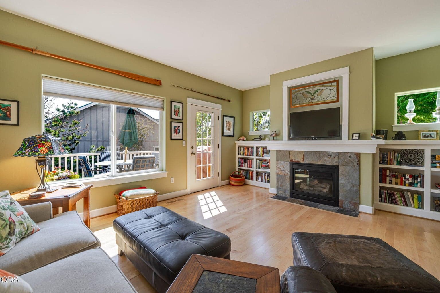 Photo of 2258 SW 36th Street 11 of 45
