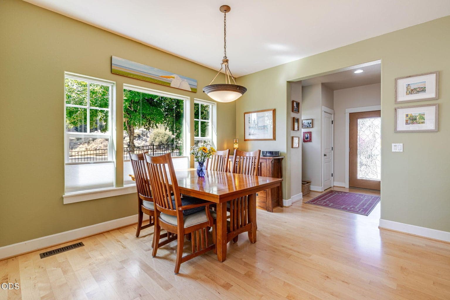 Photo of 2258 SW 36th Street 8 of 45