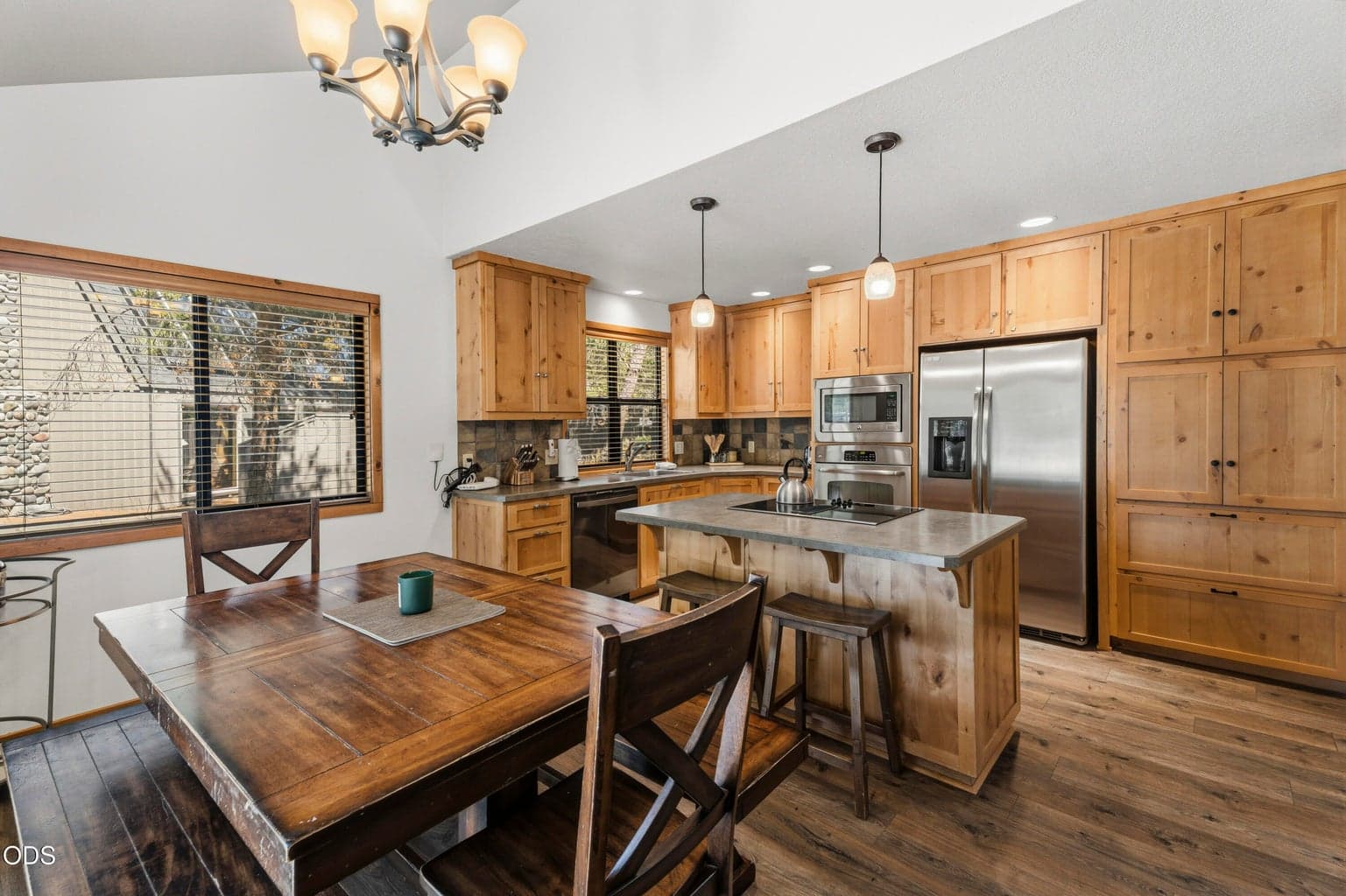 Photo of 57545 Lark Lane 11 of 39