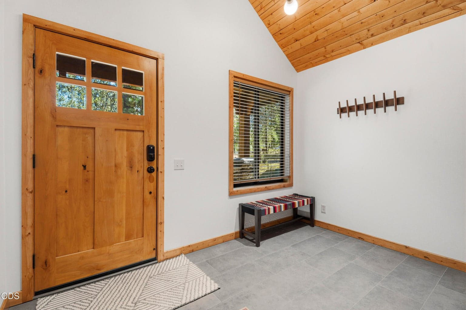 Photo of 57545 Lark Lane 15 of 39