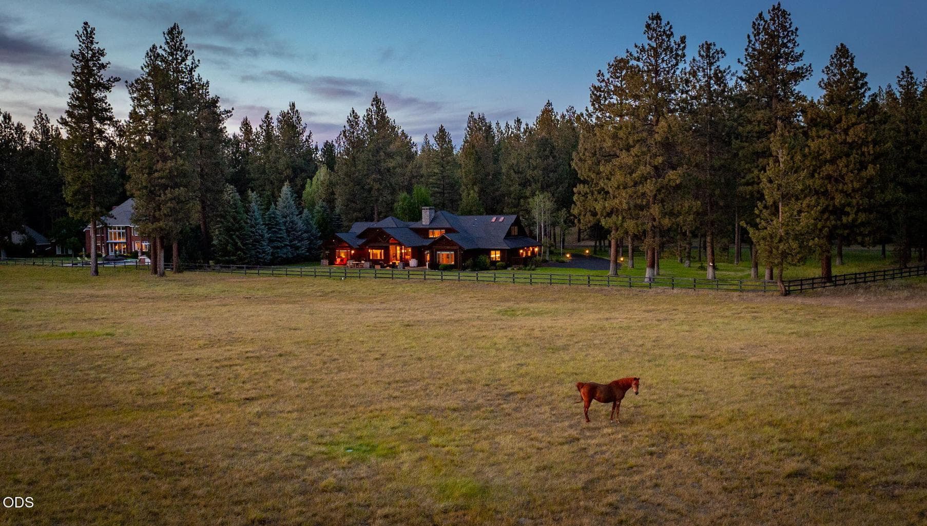 Photo of 15385 Windigo Trail 5 of 76