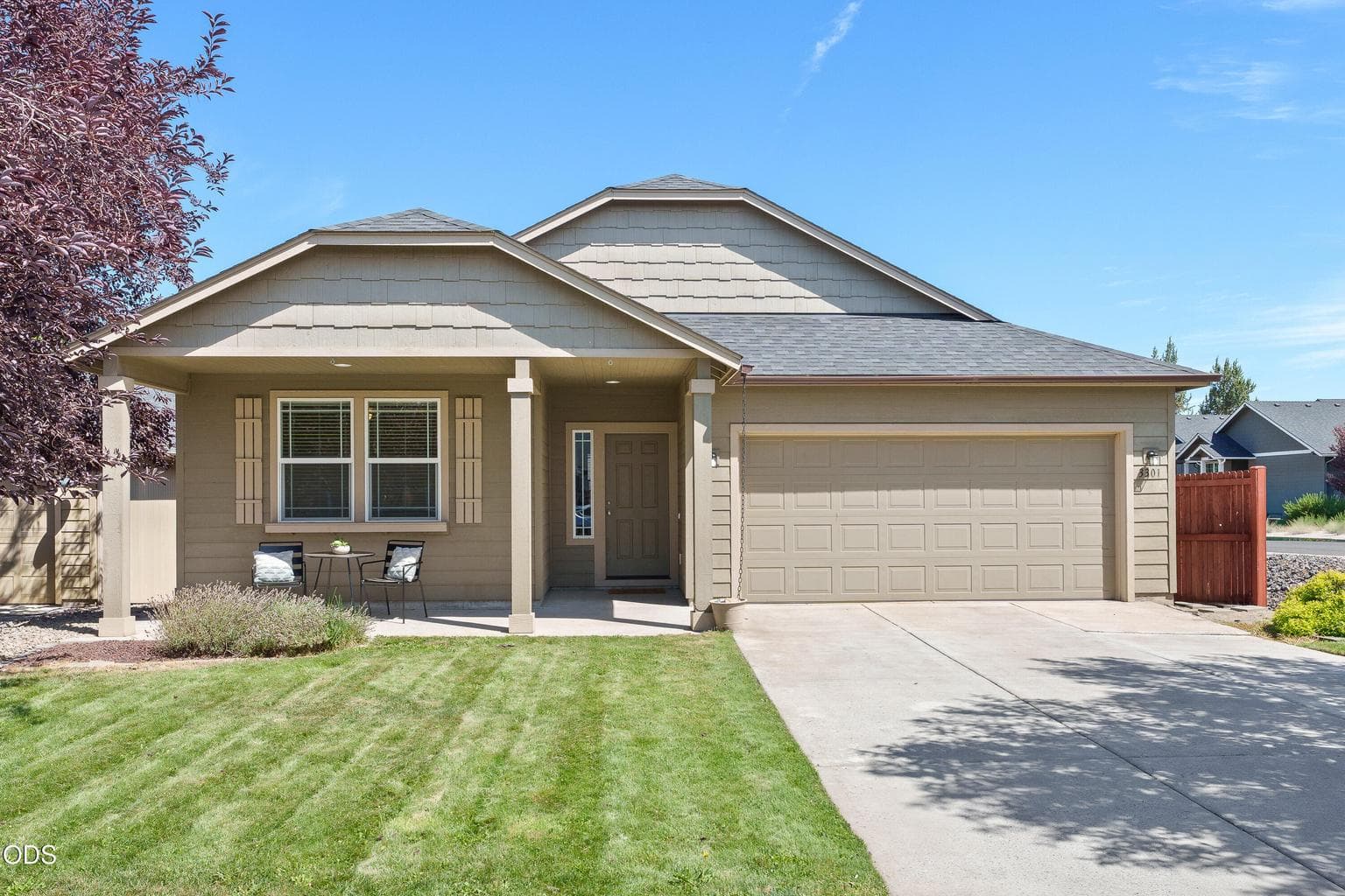 Photo of 3301 Cedar Avenue 1 of 32
