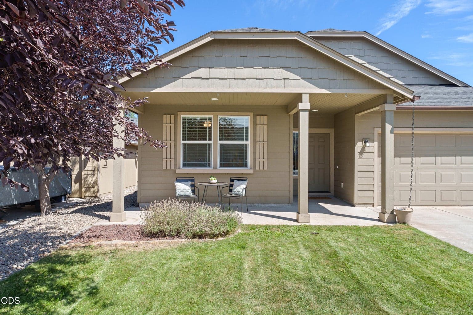 Photo of 3301 Cedar Avenue 2 of 32