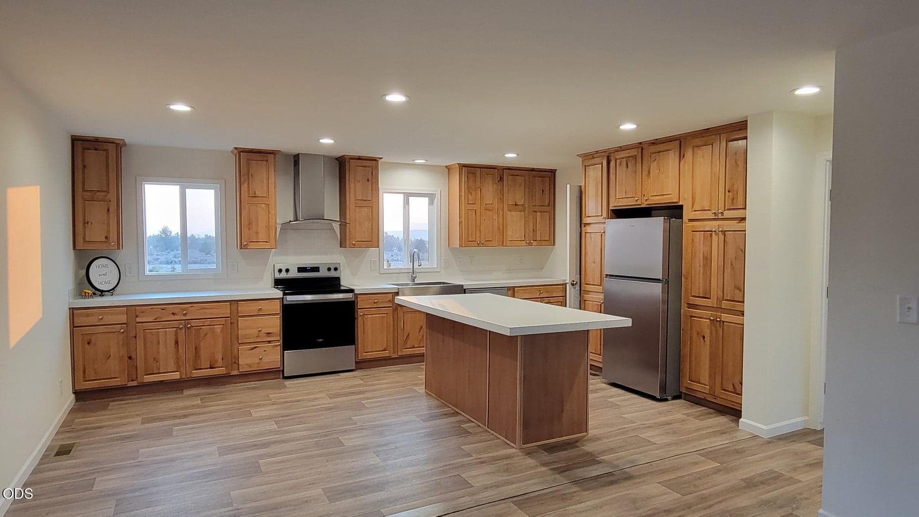 Photo of 16553 Snake Road 5 of 28