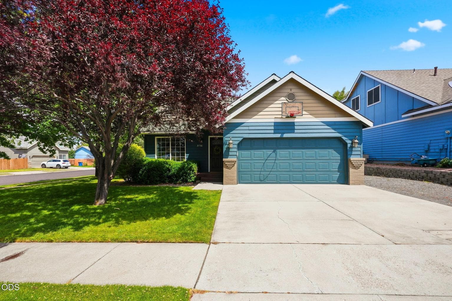 Photo of 2736 Rainier Drive 1 of 41