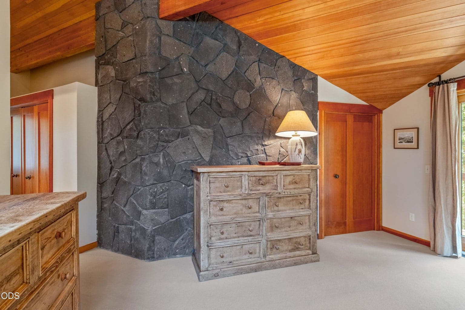 Photo of 70535 Salal 28 of 55