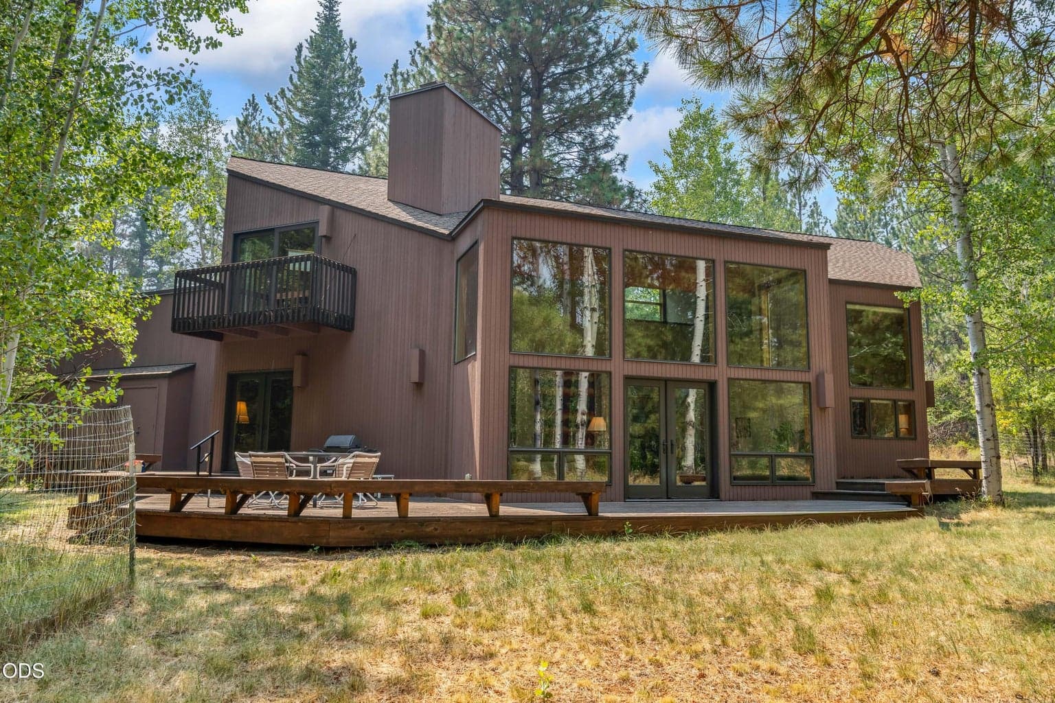 Photo of 70535 Salal 10 of 55