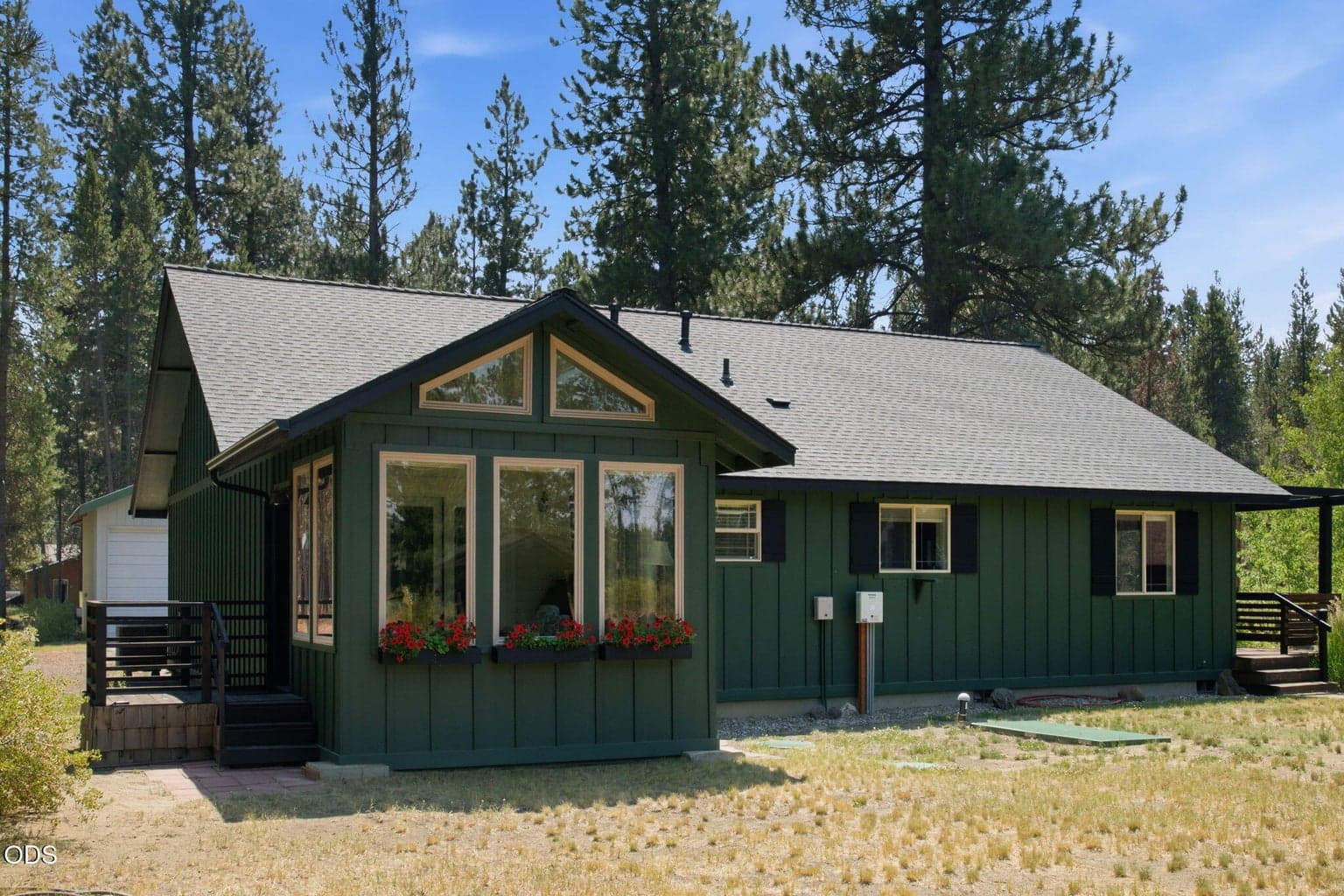 Photo of 54634 Silver Fox Drive 5 of 40