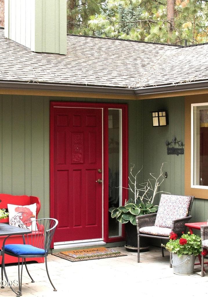 Inviting Entry