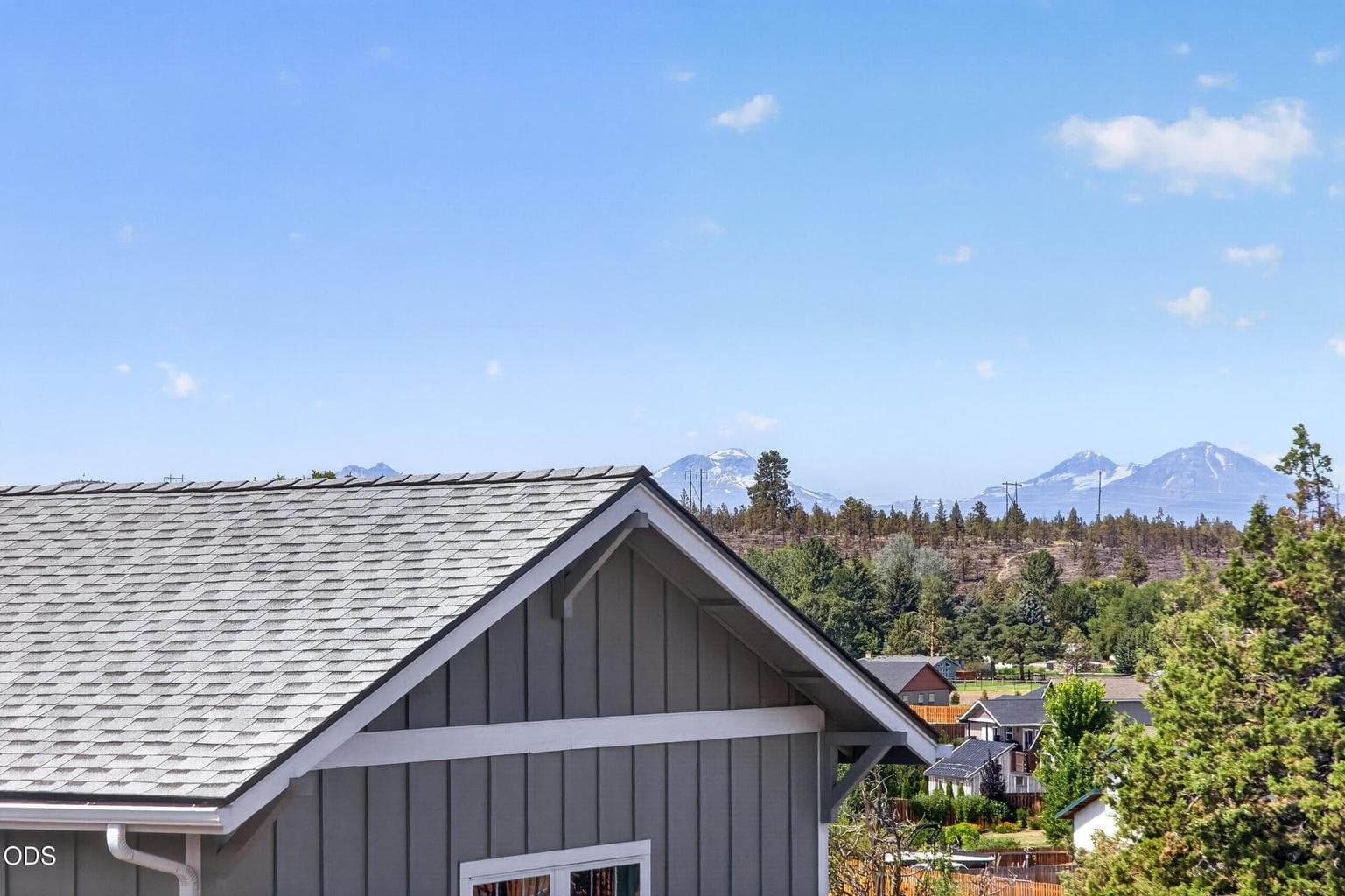 Photo of 3957 39th Drive 5 of 62