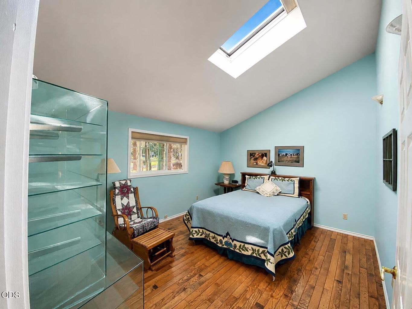 Photo of 15634 Ponderosa Lane 11 of 26