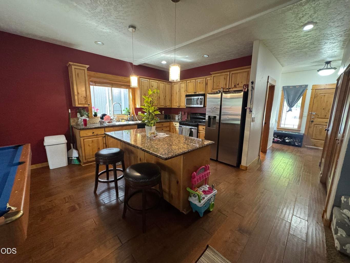Photo of 20301 Knightsbridge Place 4 of 29