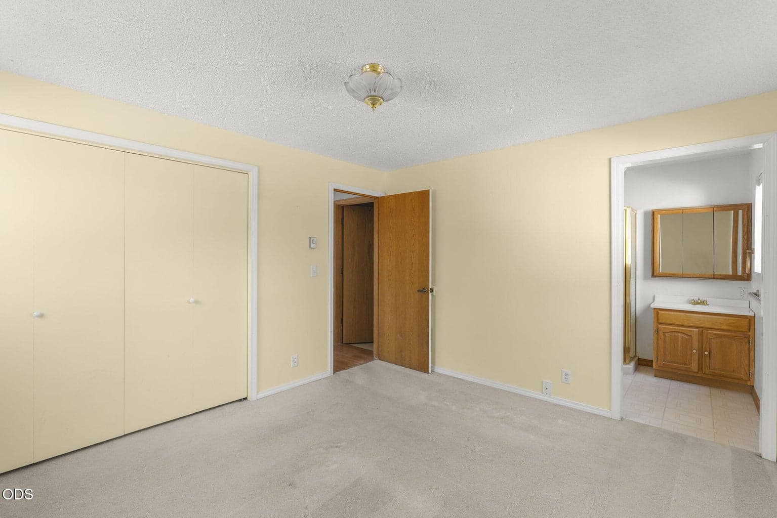 Photo of 19929 Birch Lane 11 of 37