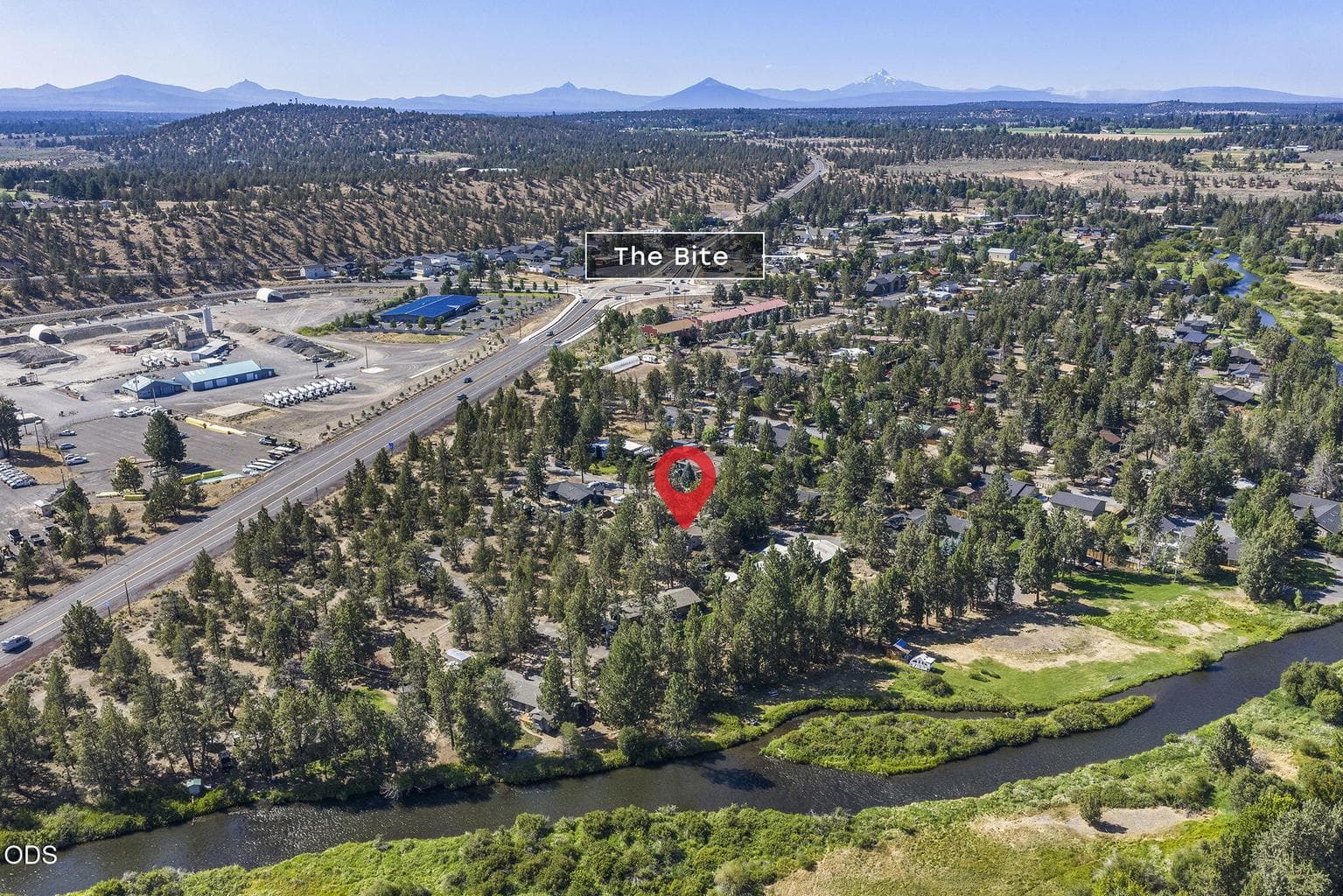 Great location blocks from downtown Tumalo