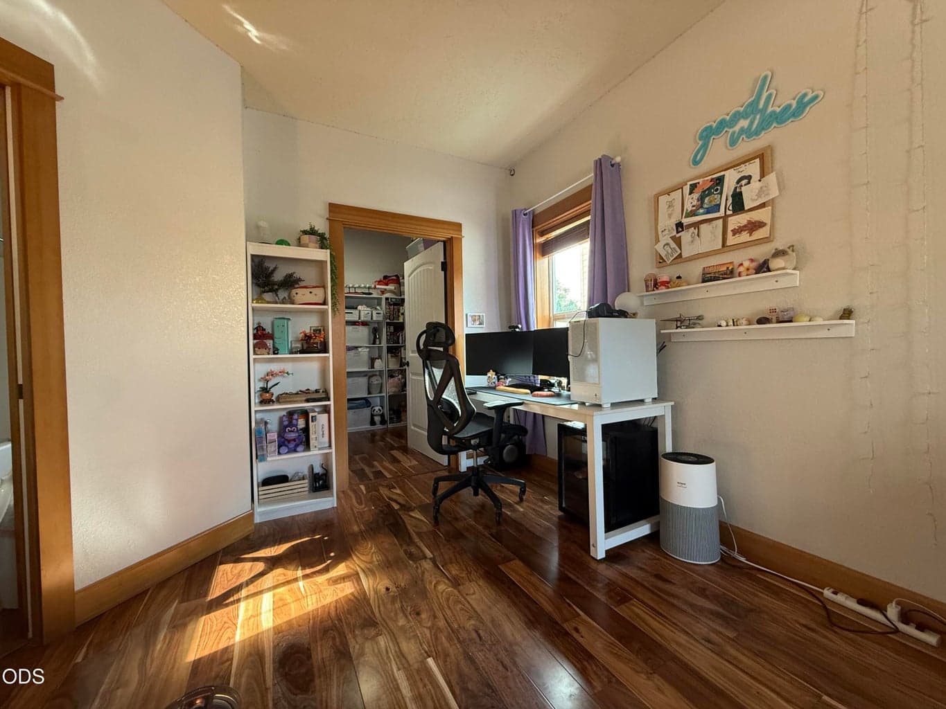Photo of 749 8th Street 4 of 19