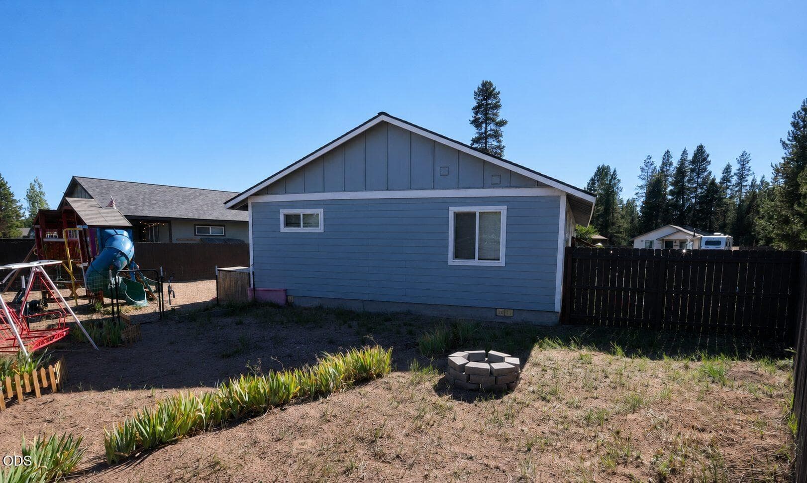 Photo of 52470 Medill Court 2 of 17