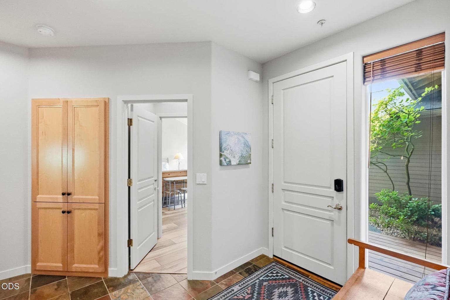 Photo of 60527 Seventh Mountain Drive 5 of 41