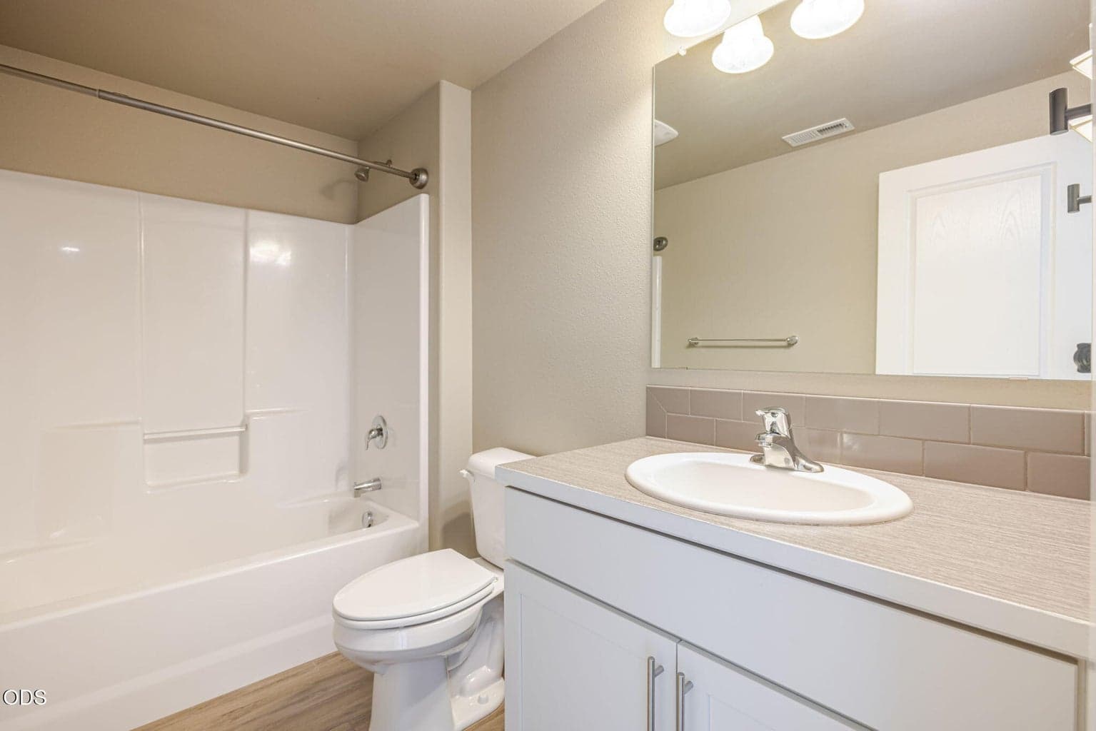 Photo of 20380 SE Lois Way 31 of 44
