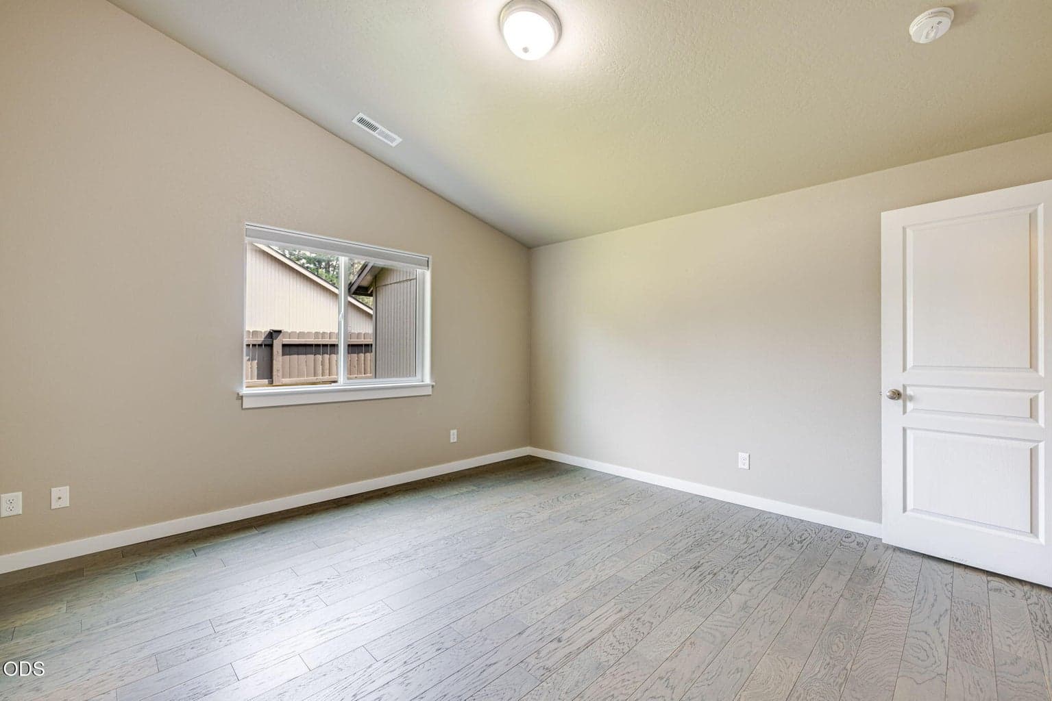 Photo of 20380 SE Lois Way 22 of 44