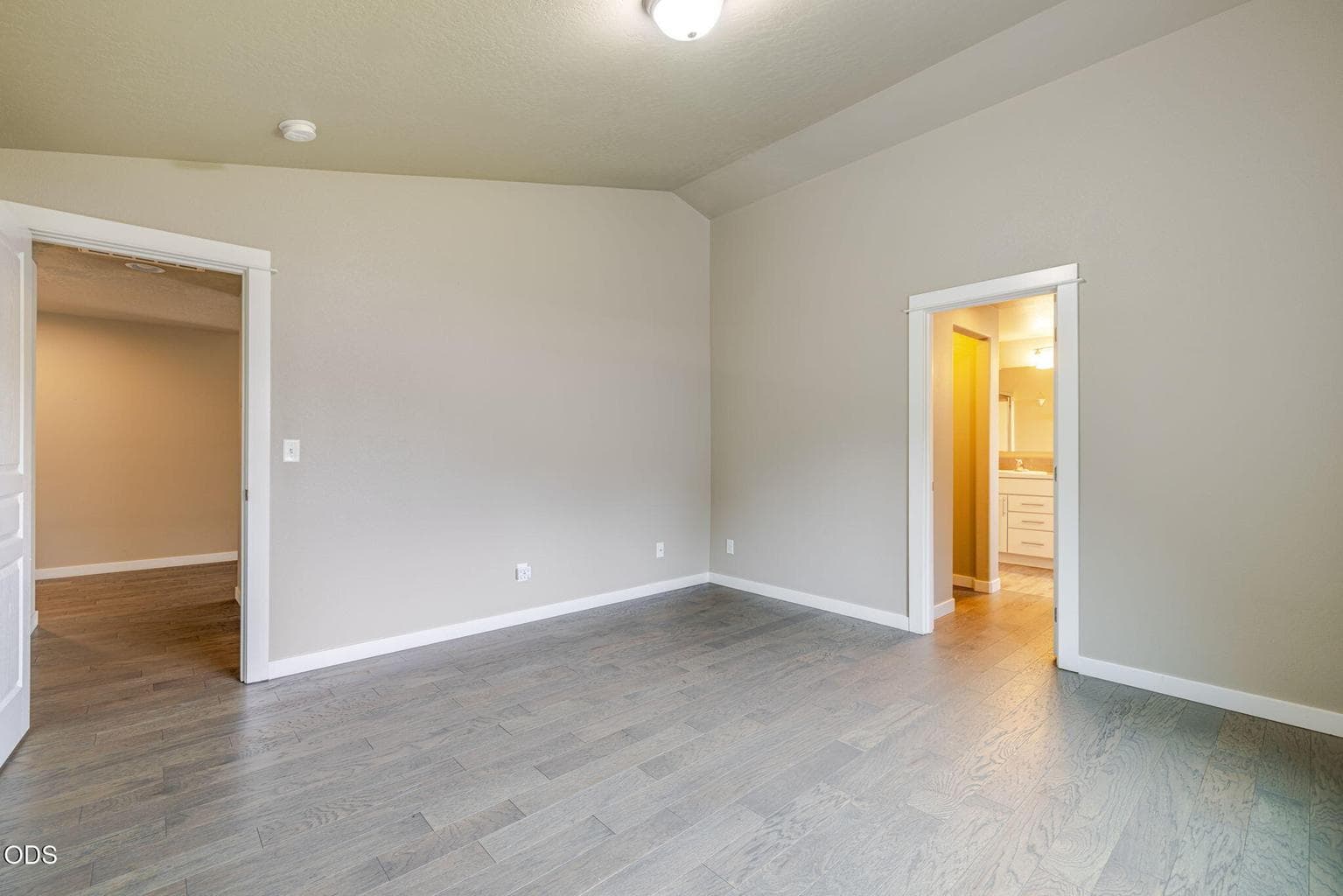 Photo of 20380 SE Lois Way 24 of 44