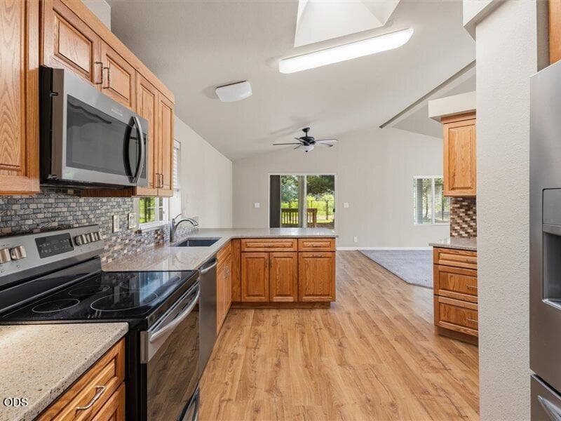 Photo of 53160 Bridge Drive 18 of 51