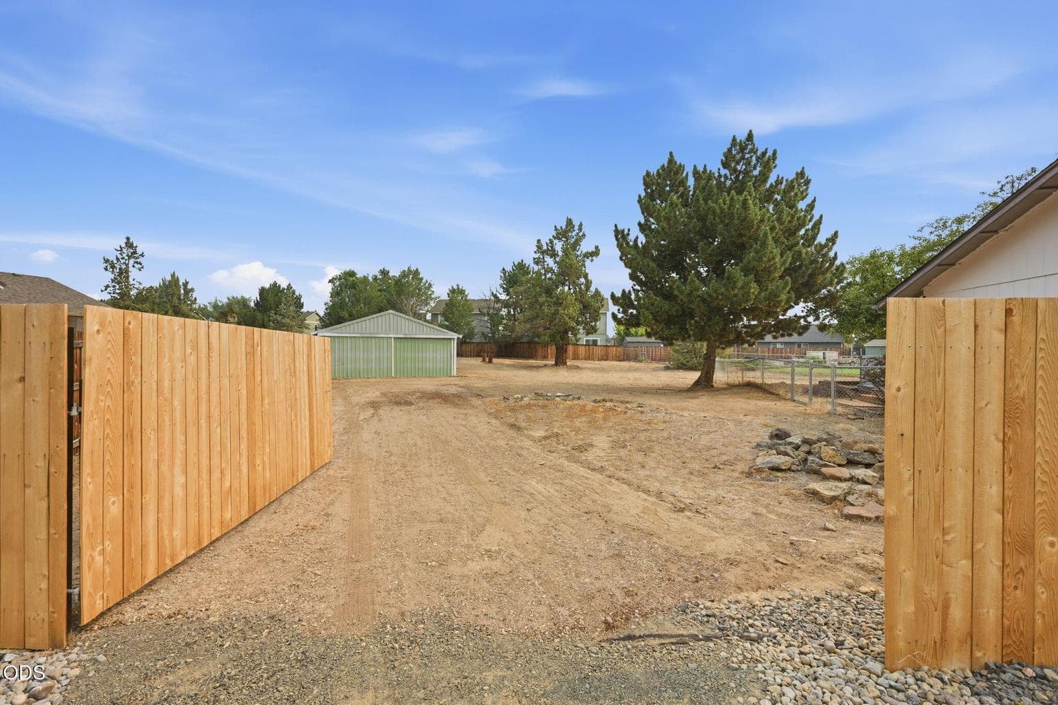 Photo of 2563 SW Cascade Avenue 19 of 21