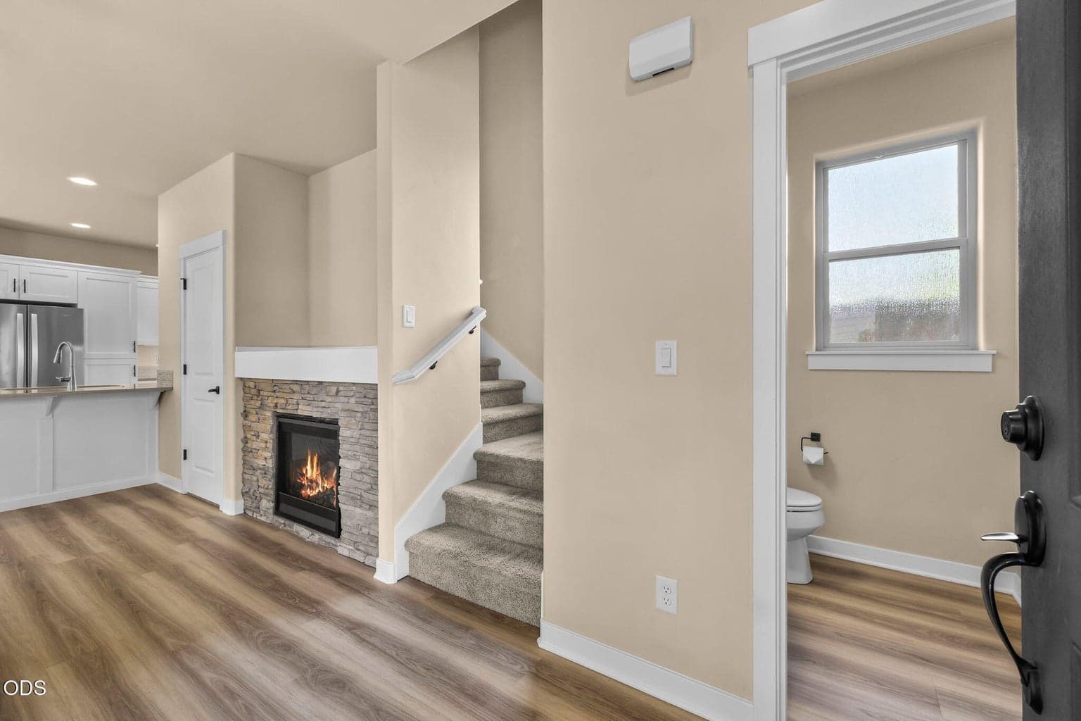 Photo of 61065 Sydney Harbor Drive 5 of 53