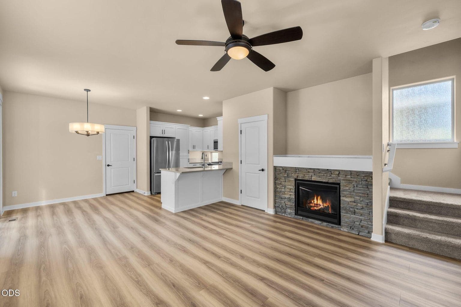 Photo of 61065 SE Sydney Harbor Drive 9 of 53