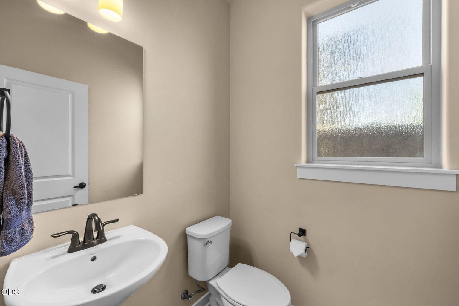 Photo of 61065 SE Sydney Harbor Drive 16 of 53