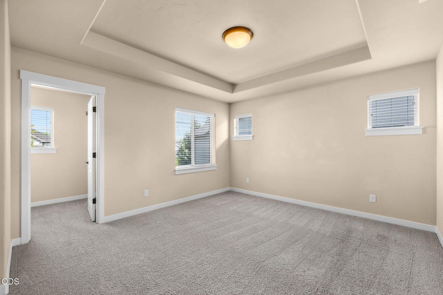 Photo of 61065 SE Sydney Harbor Drive 24 of 53