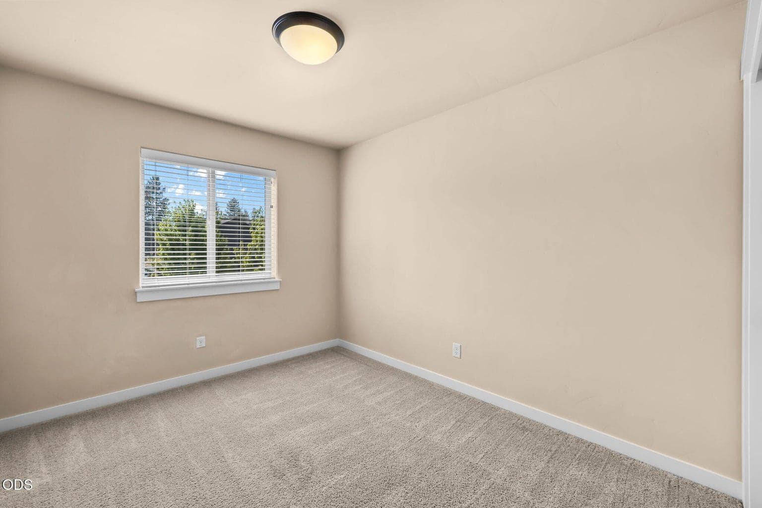 Photo of 61065 SE Sydney Harbor Drive 33 of 53