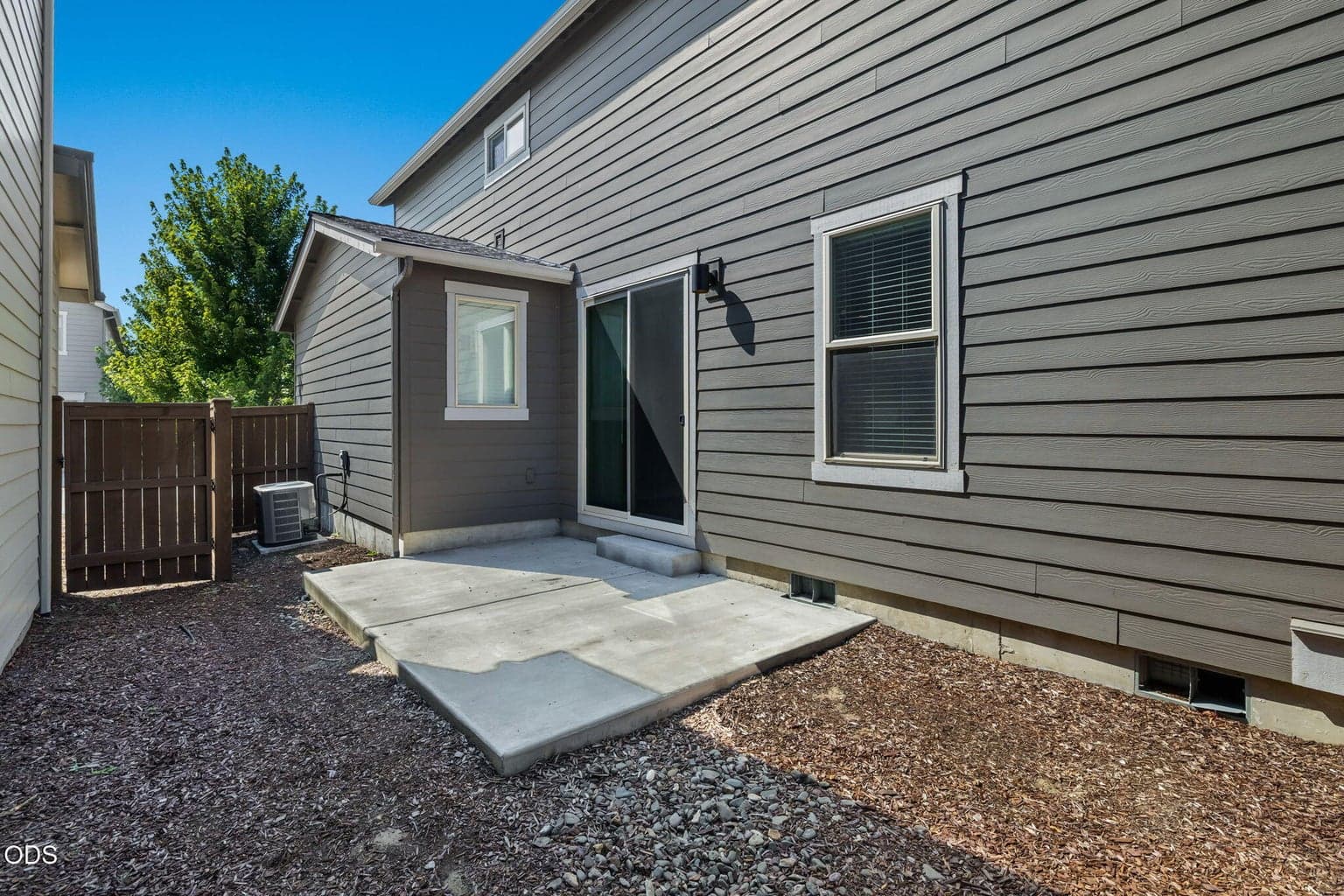 Photo of 61065 SE Sydney Harbor Drive 42 of 53
