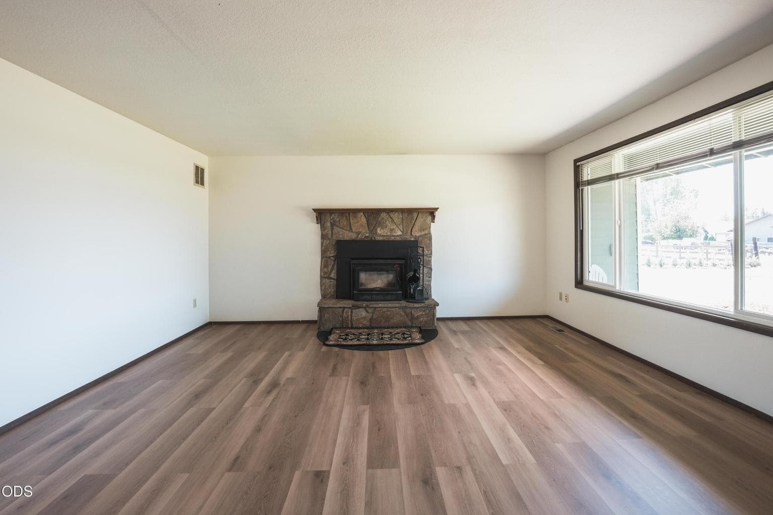 Photo of 1714 NW 53rd Street 21 of 95