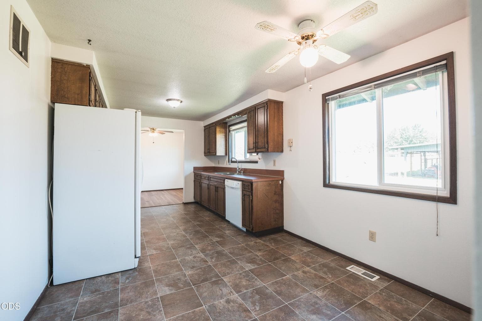 Photo of 1714 NW 53rd Street 27 of 95