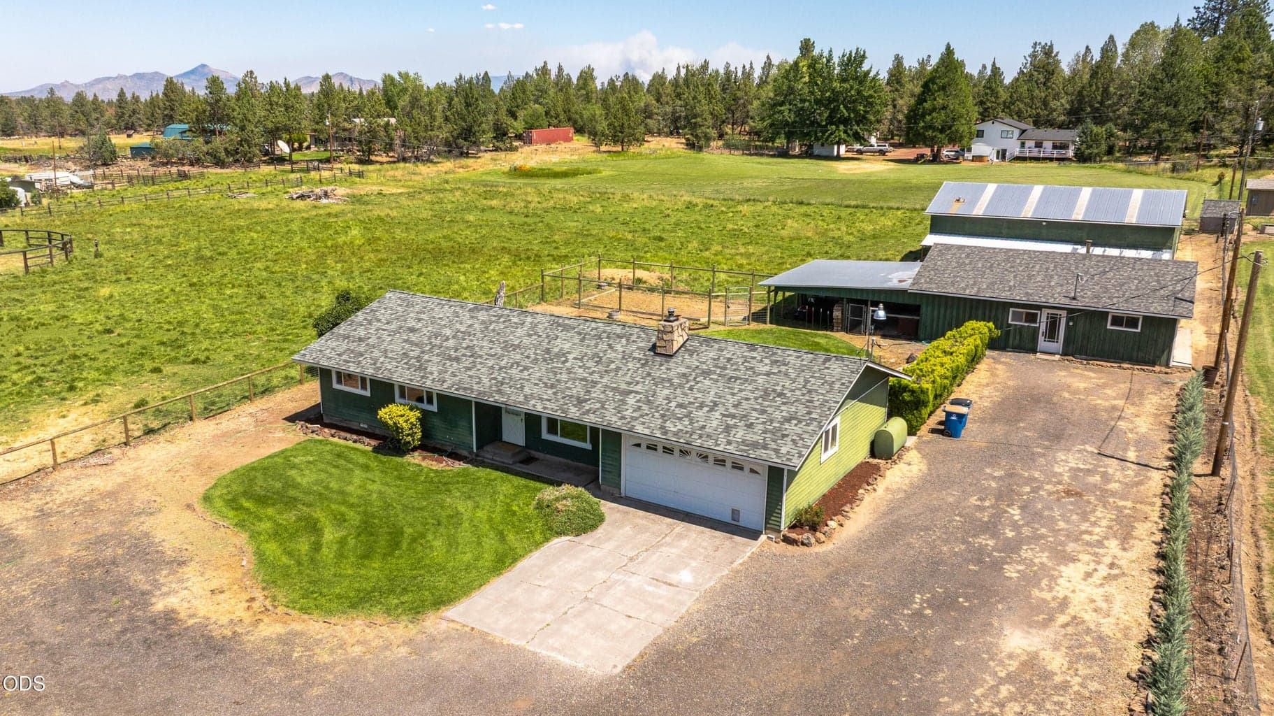 Photo of 1714 53rd Street 3 of 95