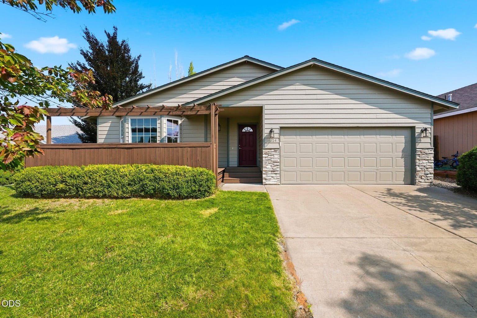 Photo of 3314 Palmer Drive 2 of 31
