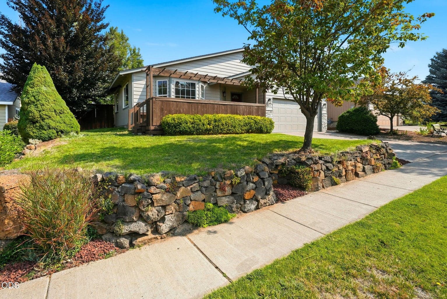 Photo of 3314 Palmer Drive 4 of 31