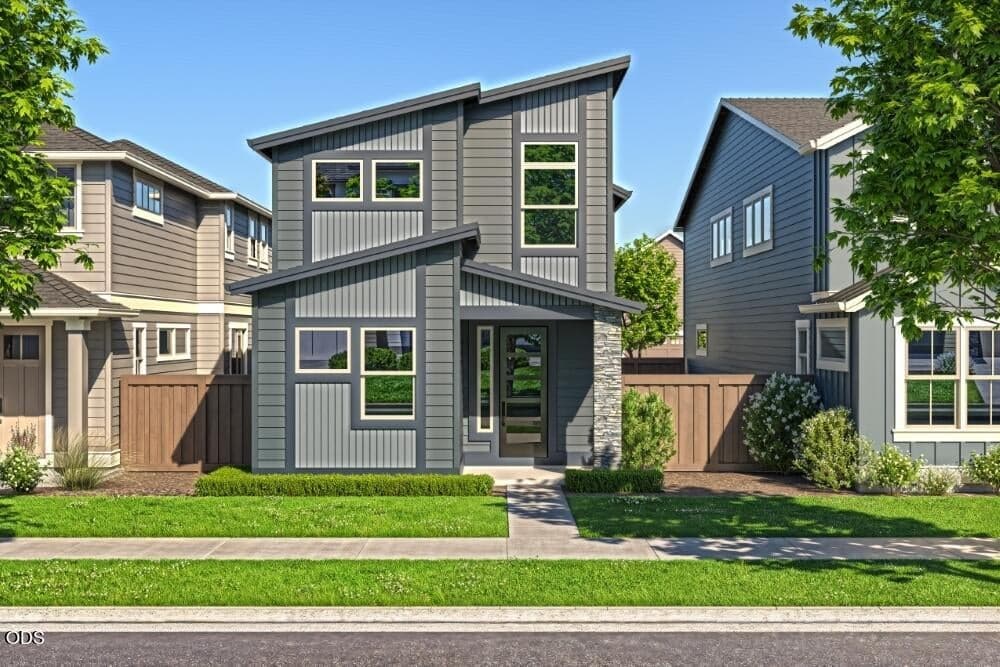 Photo of 20896 Denver Drive 1 of 16