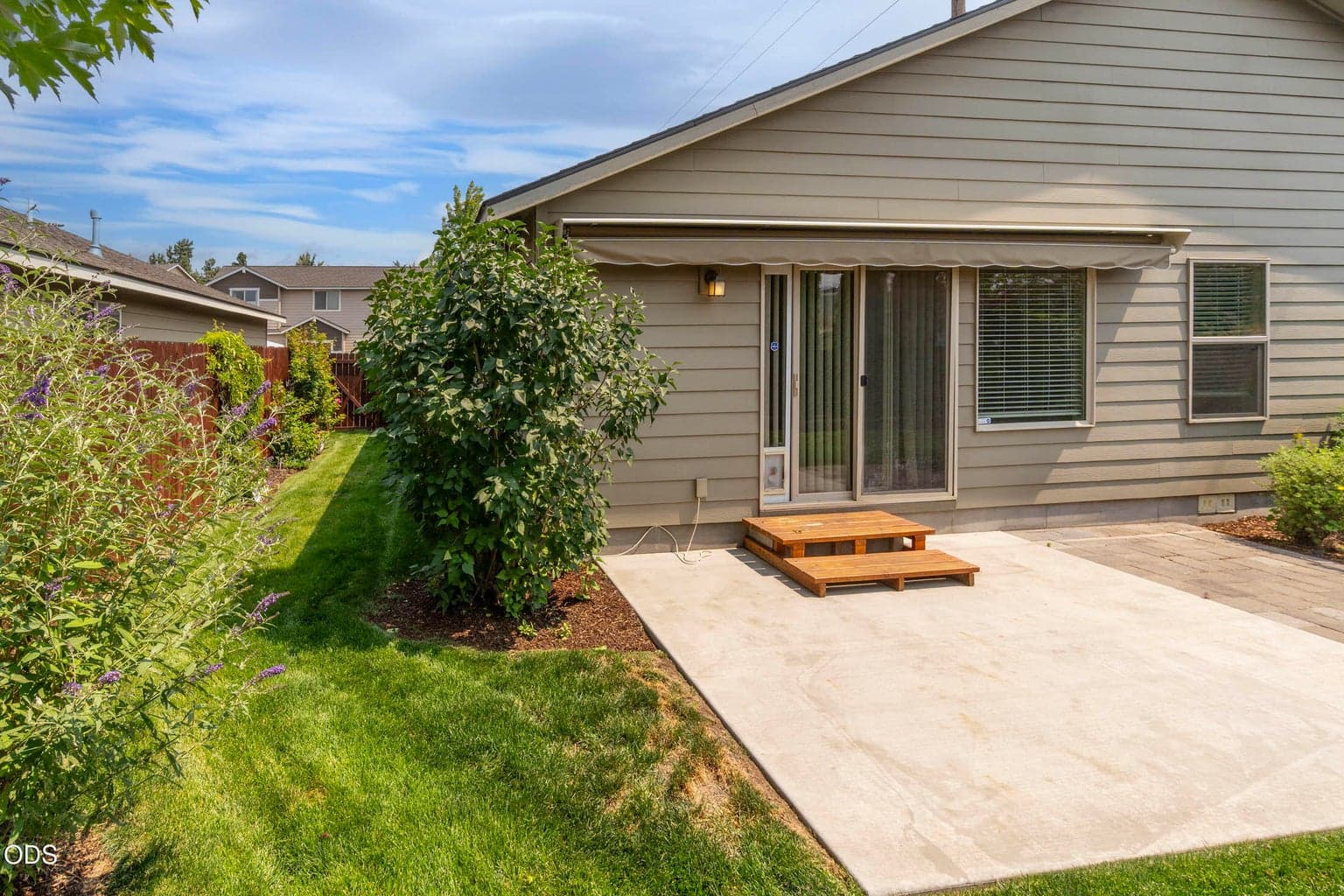 Photo of 63205 NE Jimbo Lane 13 of 21