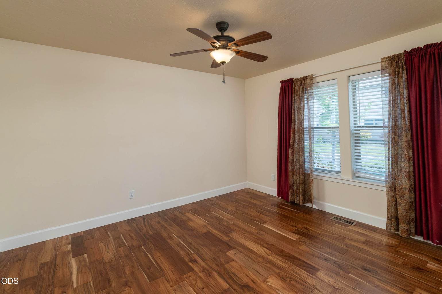 Photo of 63205 NE Jimbo Lane 11 of 21