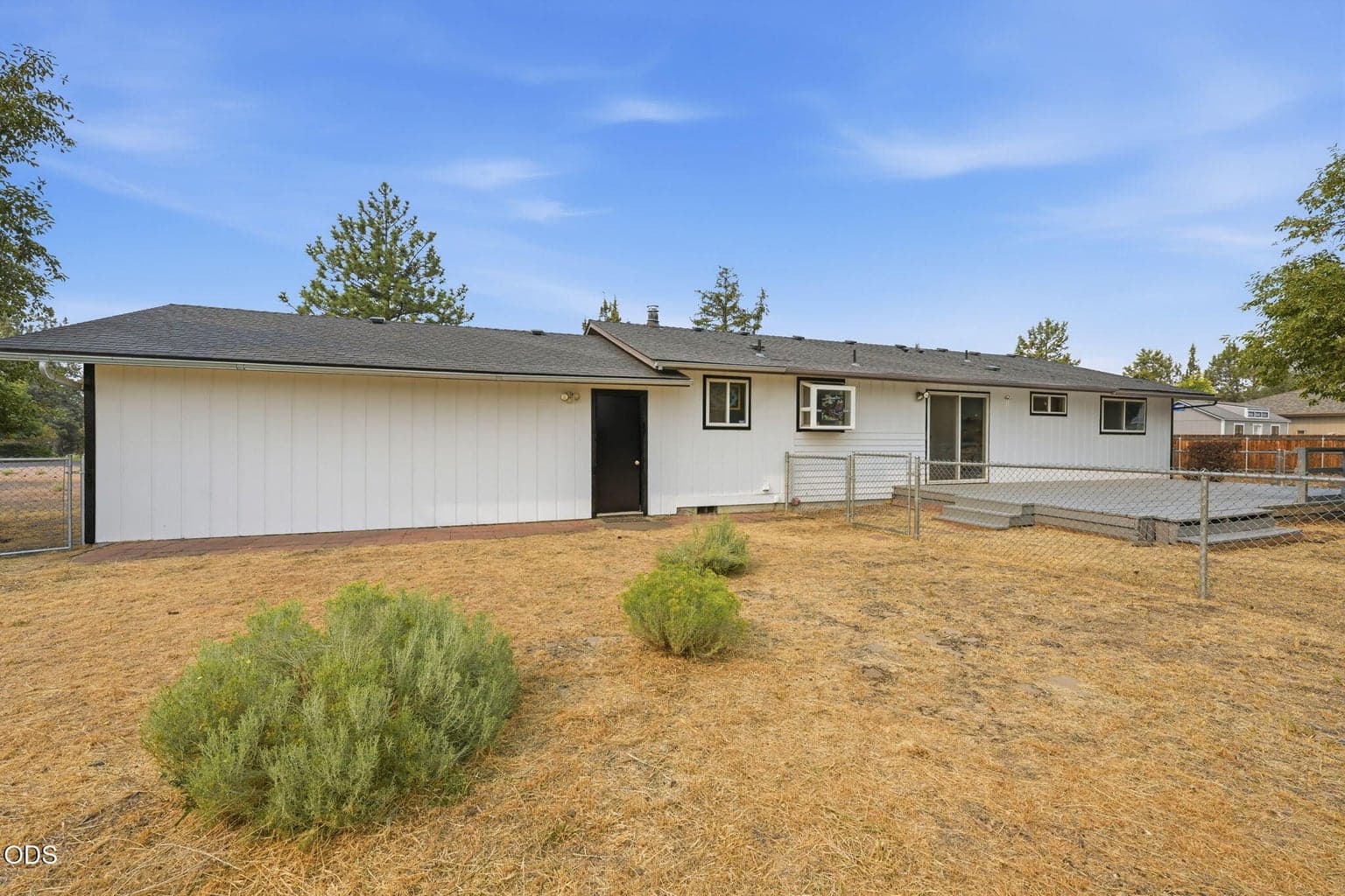 Photo of 2563 SW Cascade Avenue 18 of 21