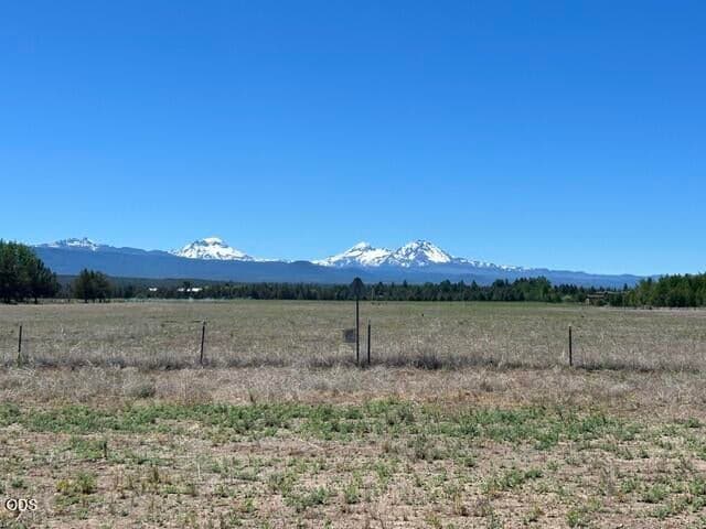 Photo of 65325 HWY 20 3 of 28